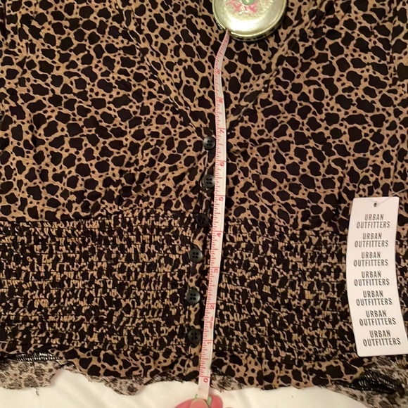 Urban Outfitters Cropped Top - Picture 3 of 3